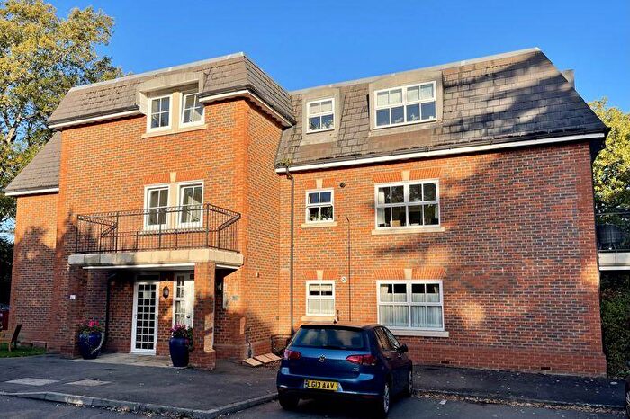 2 Bedroom Flat For Sale In Church Road, Esher, KT10
