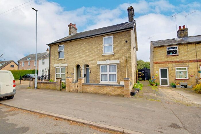 2 Bedroom Semi Detached House For Sale In Ramsey Road, Warboys, PE28