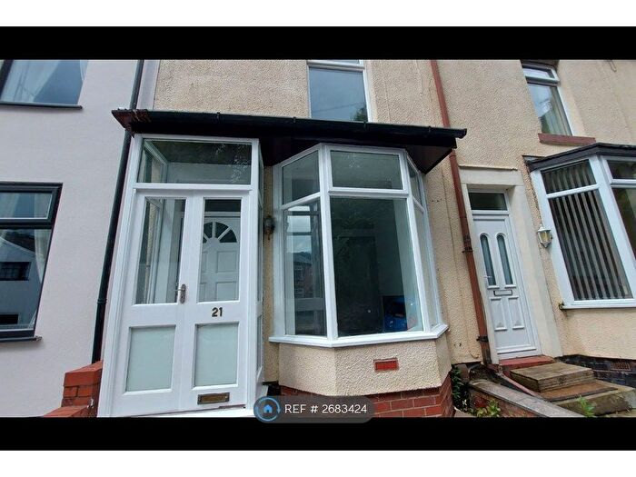 2 Bedroom Terraced House To Rent In Berkeley Road, Bolton, BL1