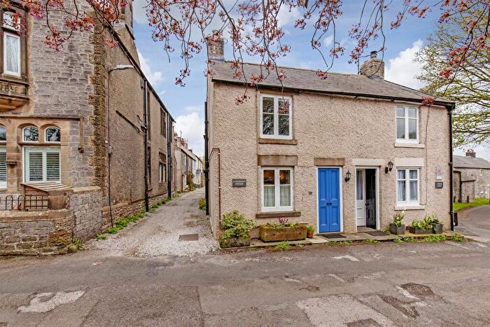 2 Bedroom Semi-Detached House For Sale In Litton, Buxton, SK17