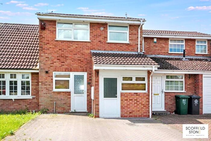 2 Bedroom Semi Detached House To Rent In The Hays, Hatton, DE65