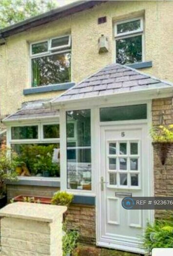 4 Bedroom Terraced House To Rent In Springhill Villas, Bacup, OL13