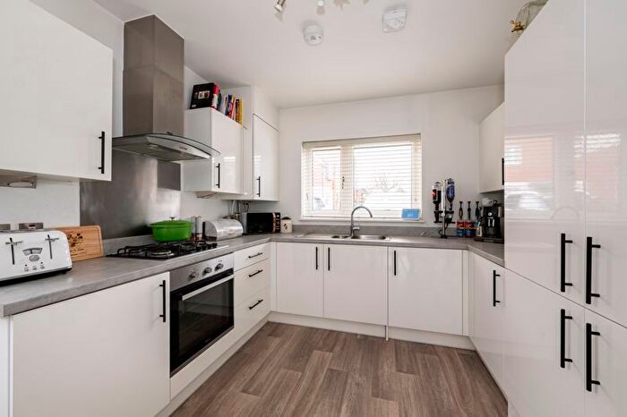 3 Bedroom Semi-Detached House For Sale In Woodpecker View, Crowborough, TN6