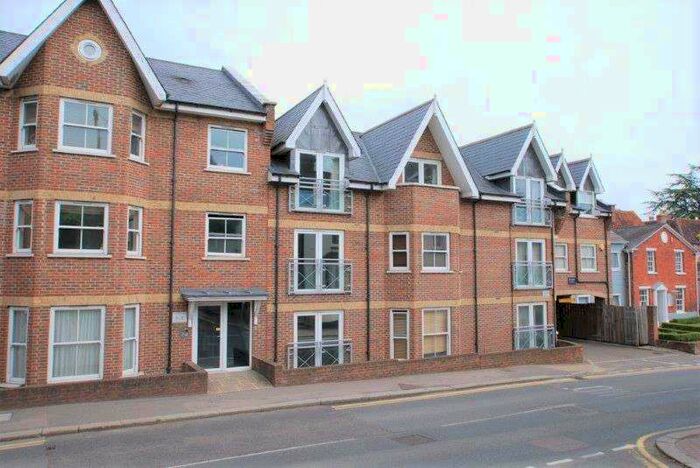2 Bedroom Apartment To Rent In Watson Yard, Bishops Stortford, CM23
