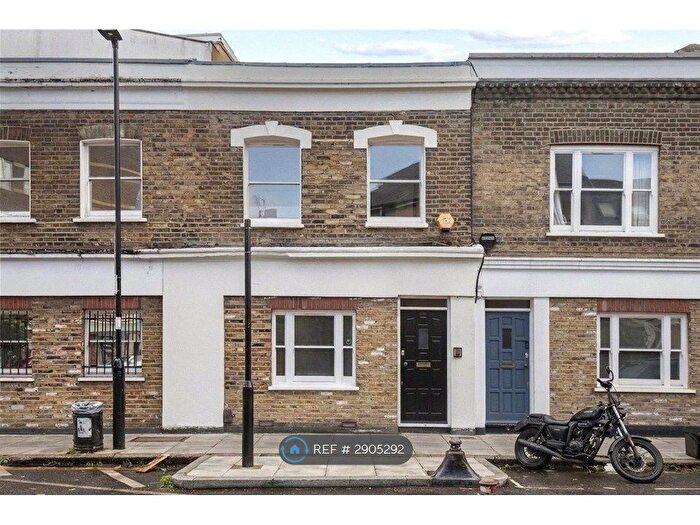 3 Bedroom Terraced House To Rent In St. Jude Street, London, N16