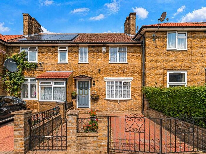 3 Bedroom Property To Rent In Peterborough Road, Carshalton, SM5
