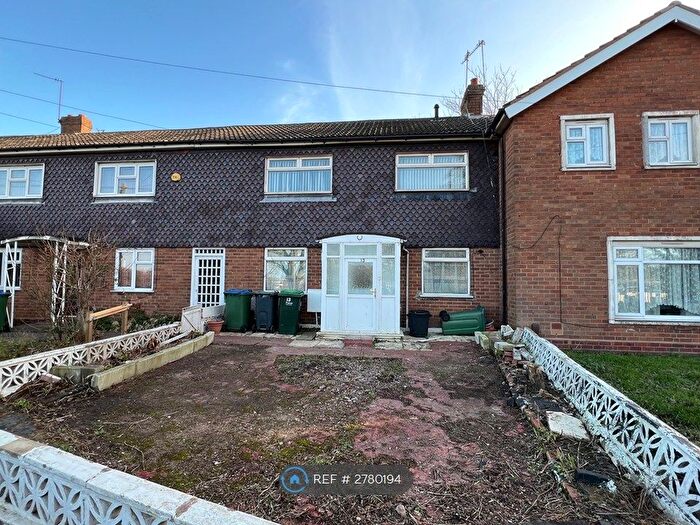 4 Bedroom Terraced House To Rent In Hanbury Road, West Bromwich, B70