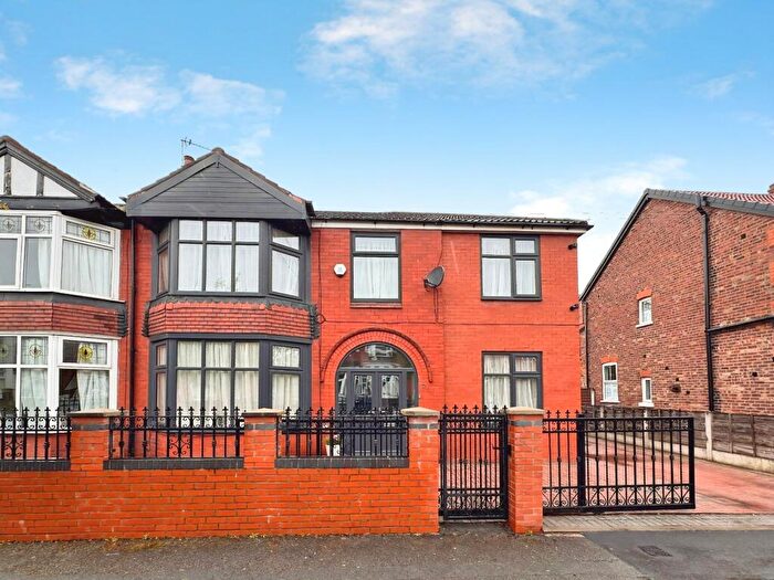 4 Bedroom Semi Detached House For Sale In Lindsay Road, Burnage, Manchester, M19