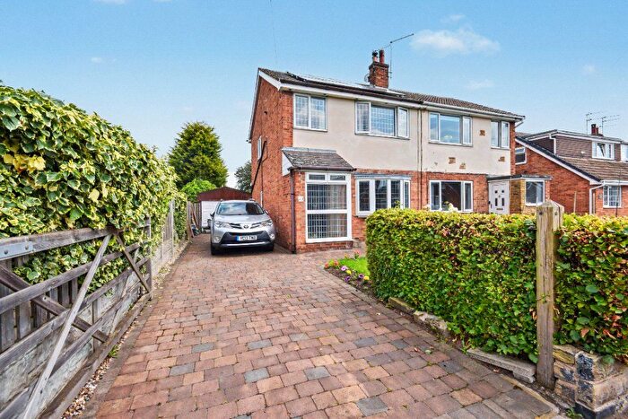 3 Bedroom Semi-Detached House For Sale In St. Marys Avenue, Normanton, West Yorkshire, WF6