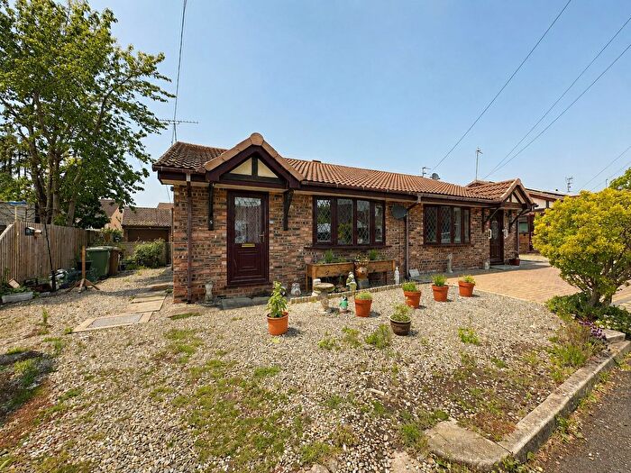 2 Bedroom Semi-Detached Bungalow For Sale In Rowan Tree Close, Wirral, CH49