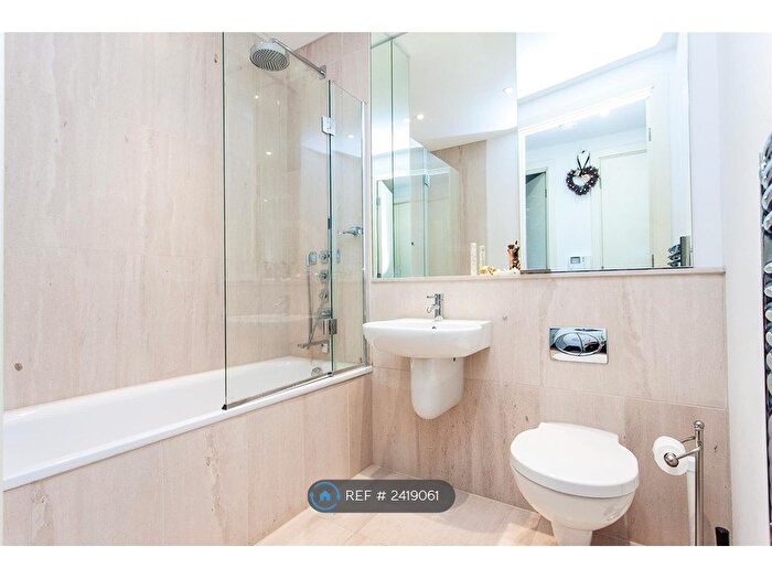 1 Bedroom Flat To Rent In Fortune Green Road, London, NW6