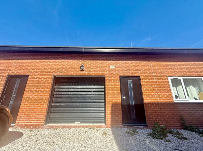 Terraced House To Rent In Aughton Road, Southport, PR8