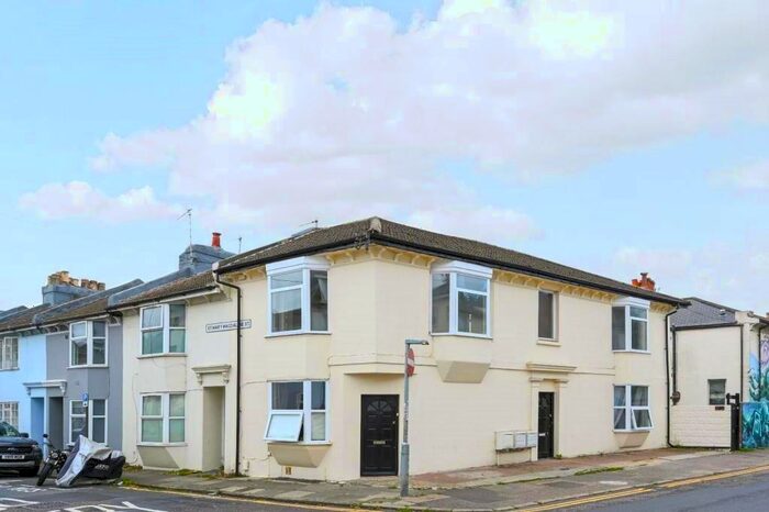 2 Bedroom Flat To Rent In Upper Lewes Road, Brighton, BN2