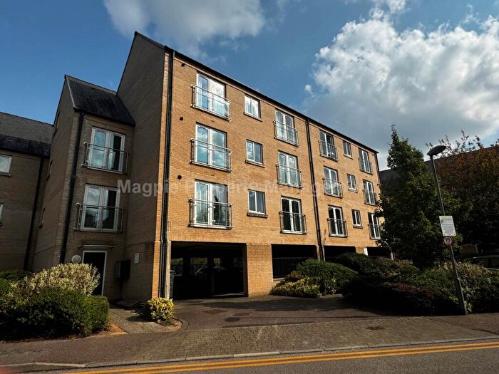 2 Bedroom Apartment To Rent In Little Paxton, PE19