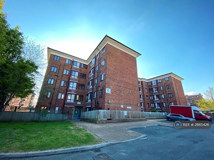 1 Bedroom Flat To Rent In Wigan House, London, E5