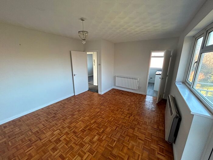 2 Bedroom Property To Rent In Brook Court, Southampton, SO16