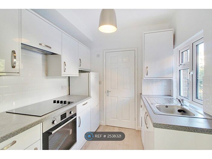 1 Bedroom Maisonette To Rent In Shorts Road, Carshalton, SM5