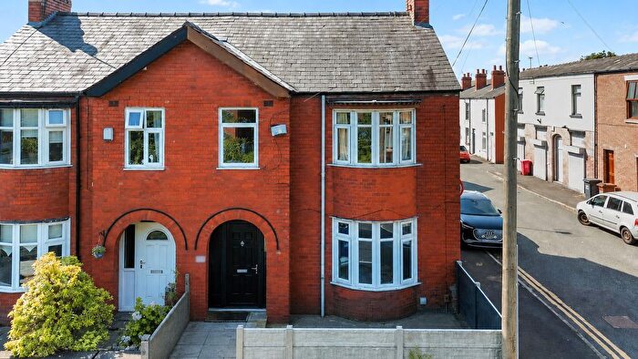 4 Bedroom Semi-Detached House For Sale In Firs Lane, Leigh, WN7