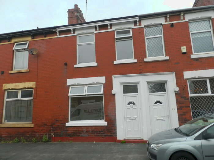 2 Bedroom Terraced House To Rent In Bridge Road, Ashton-on-ribble, PR2