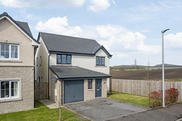 3 Bedroom Detached House For Sale In Moira Shearer Drive, Dunfermline, KY12