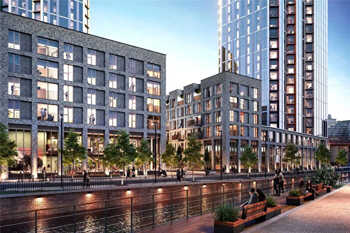 3 Bedroom Flat For Sale In Bromley Street, Manchester, Greater Manchester, M4