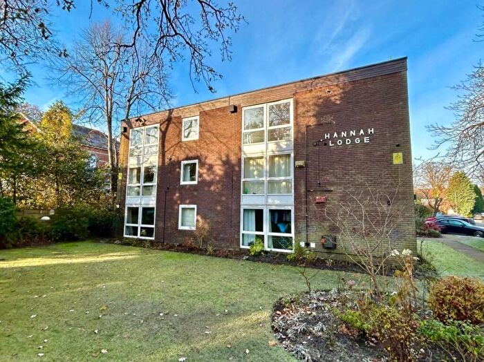 2 Bedroom Flat For Sale In Hannah Lodge, West Didsbury, M20