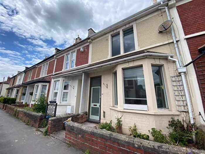 3 Bedroom Detached House To Rent In Stoke LaneWestbury On TrymBristol, BS9