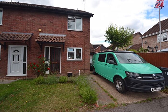 2 Bedroom Terraced House To Rent In Culter Field, Singleton, Ashford, TN23