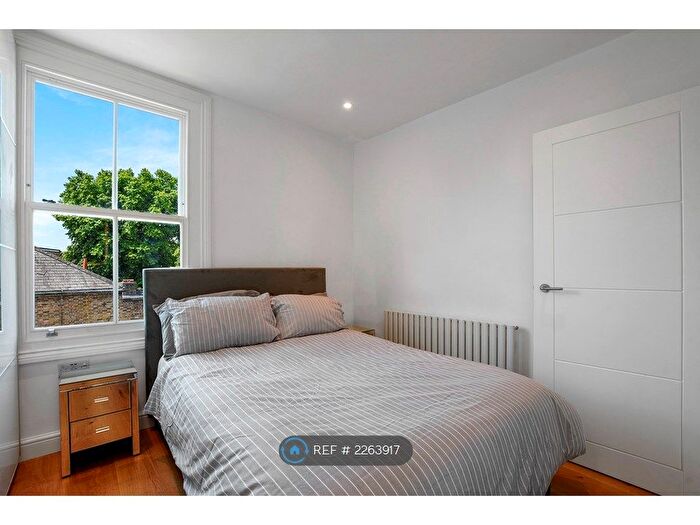 1 Bedroom Flat To Rent In Bouverie Road, London, N16