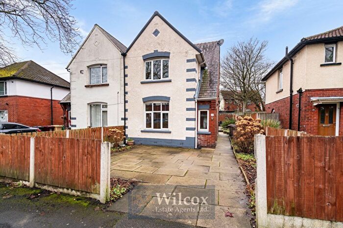 2 Bedroom Semi Detached House For Sale In Laycock Avenue, Bolton, BL2