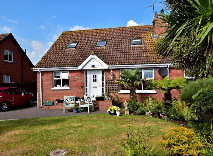 4 Bedroom Semi-Detached House For Sale In Gowland Hollow, Portavogie, BT22