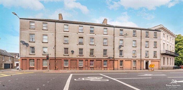 2 Bedroom House For Sale In Atholl Court, Perth, PH1