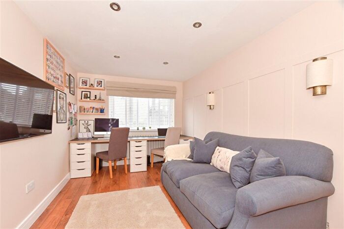 3 Bedroom End Terrace House For Sale In Broadlands, Sturry, Canterbury, Kent, CT2