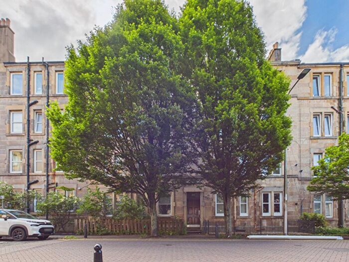 1 Bedroom Flat To Rent In Watson Crescent, Polwarth, Edinburgh, EH11