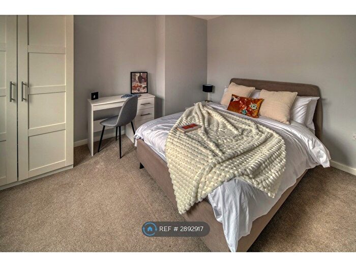 4 Bedroom Semi-Detached House To Rent In Marshfield Road, Bristol, BS16