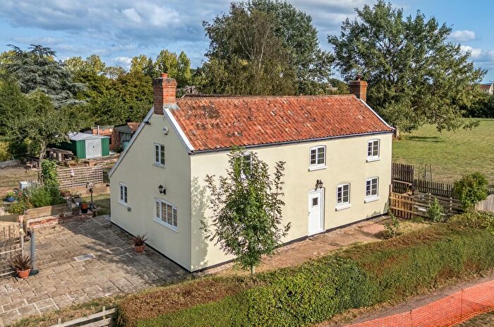3 Bedroom Detached House For Sale In Banklands, North Newton, Bridgwater, TA7