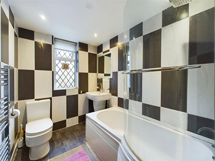 5 Bedroom Semi-Detached House For Sale In Albert Road, Levenshulme, Manchester, M19