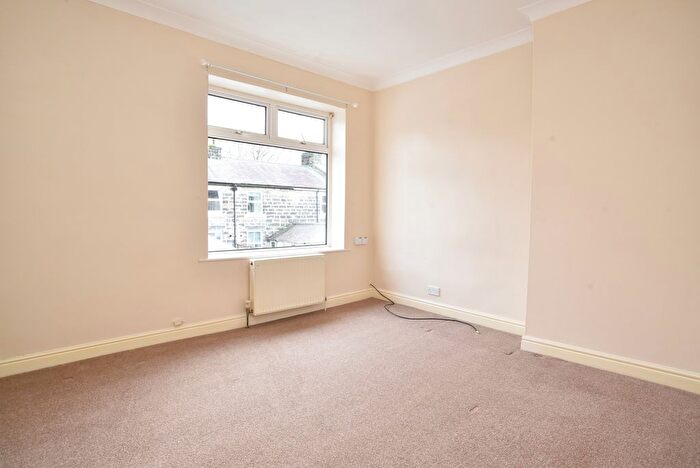 2 Bedroom Terraced House For Sale In Ashfield Road, Harrogate, HG1