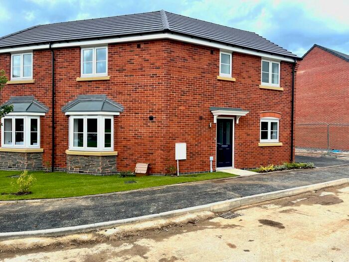 3 Bedroom Semi-Detached House To Rent In Foulds Road, Mountsorrel, LE12