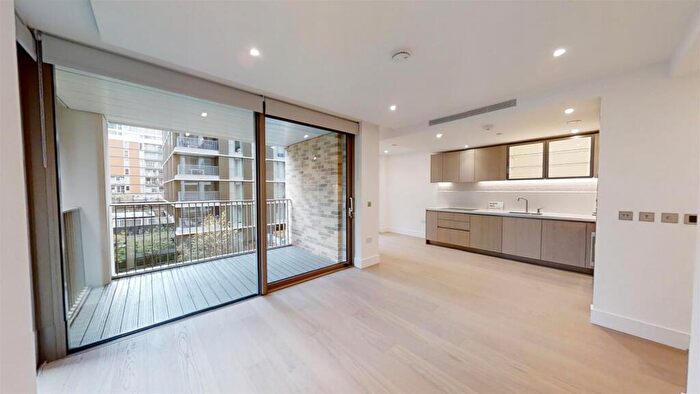 2 Bedroom Apartment To Rent In Salisbury House, Prince Of Wales Drive, SW11