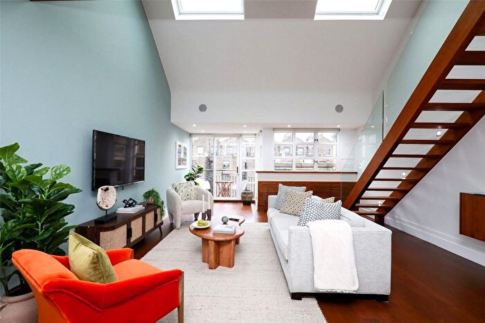 2 Bedroom Flat For Sale In Westbourne Grove, Notting Hill, W2