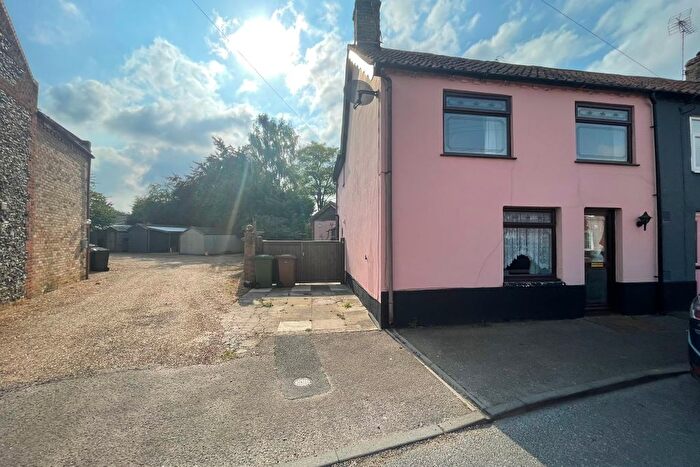 2 Bedroom End Of Terrace House For Sale In High Street, Feltwell, Thetford, IP26