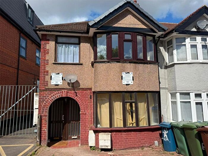 1 Bedroom Apartment To Rent In Elmgrove Road, Harrow, Middlesex, HA1