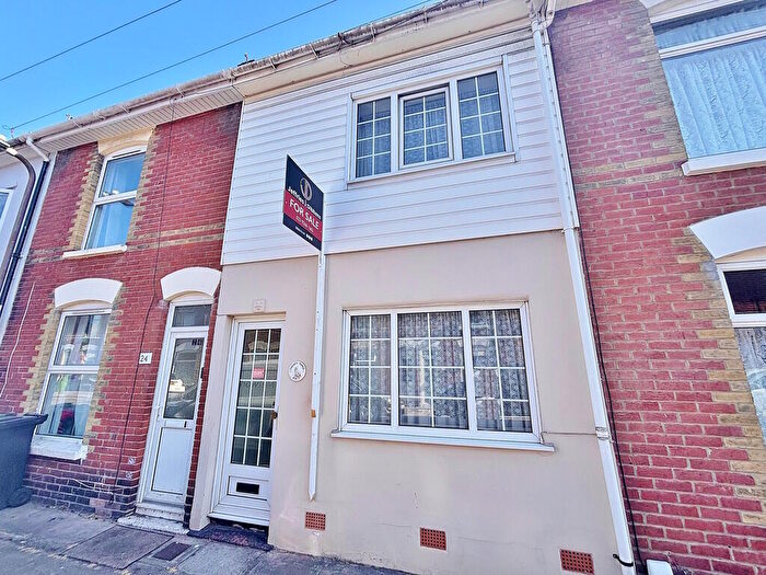 2 Bedroom Terraced House For Sale In Croft Road, North End, PO2