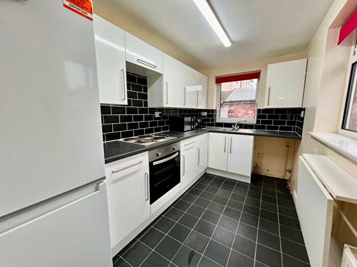 3 Bedroom End Of Terrace House For Sale In Burton Road, Lincoln, LN1