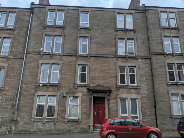 2 Bedroom Flat To Rent In Blackness Road, Dundee, DD2