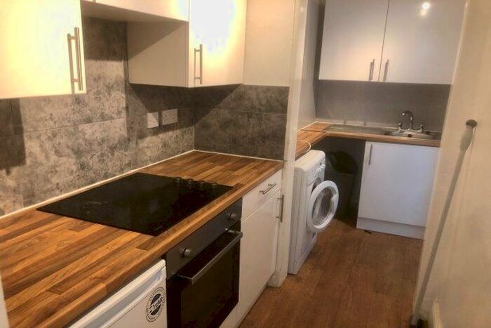 1 Bedroom Flat To Rent In Ground Floor Flat, City Road, Bristol, BS2