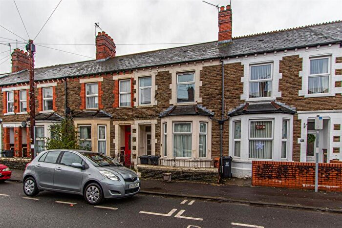 2 Bedroom Private Halls To Rent In Diana Street, Roath, CF24