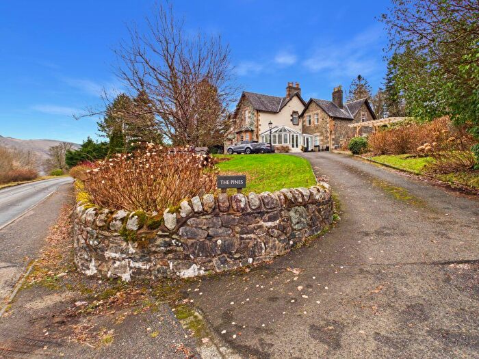 6 Bedroom Detached House For Sale In The Pines, St Catherines, By Strachur, Argyll, PA25