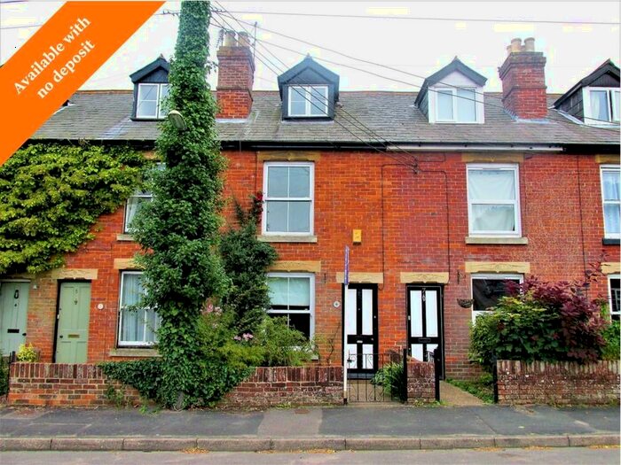 3 Bedroom Town House To Rent In *Avaialble With No Deposit* Bishops Waltham, Southampton, SO32